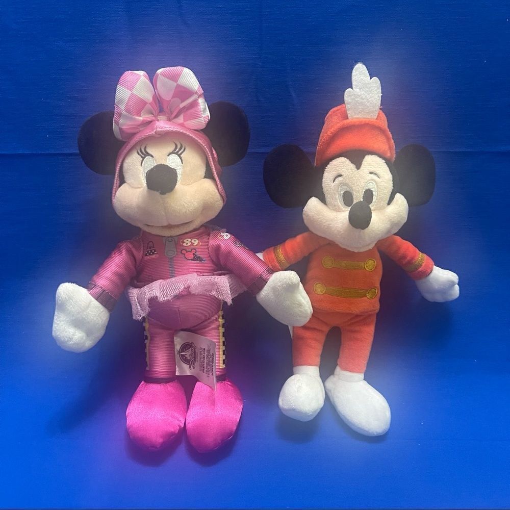 Disney Mickey/Minnie & Pluto plush toys - Picture 3 of 4
